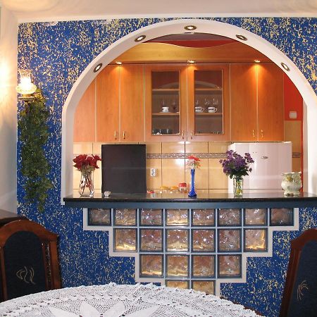 Garden Appartement Belgrado Buitenkant foto