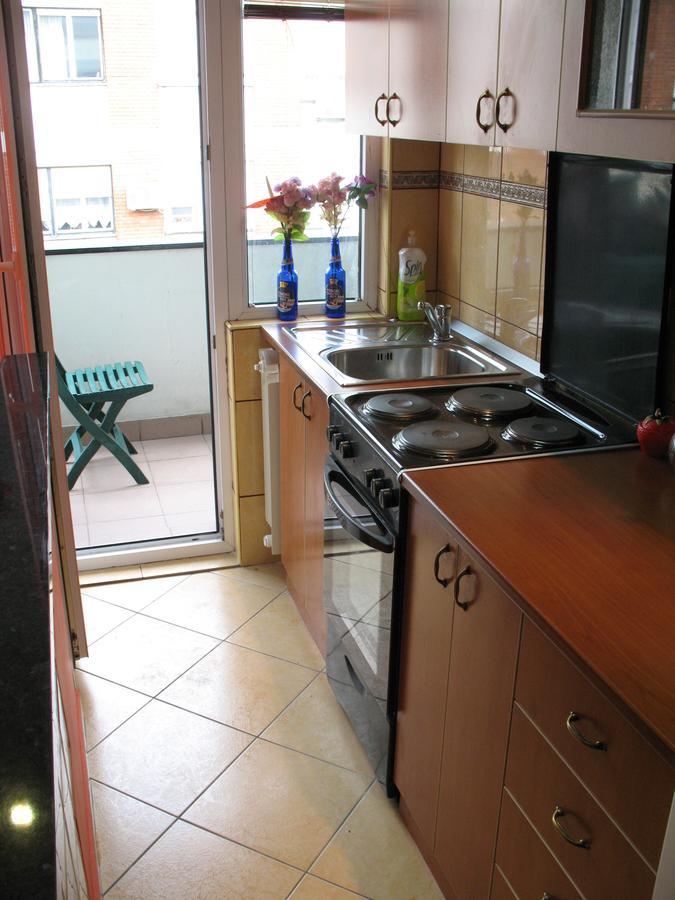 Garden Appartement Belgrado Buitenkant foto